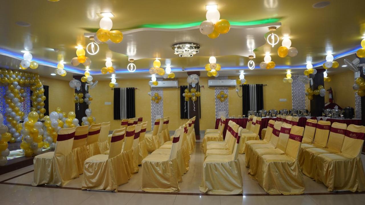Hotel Janvi Interntaional Inn Музафарпур Екстериор снимка