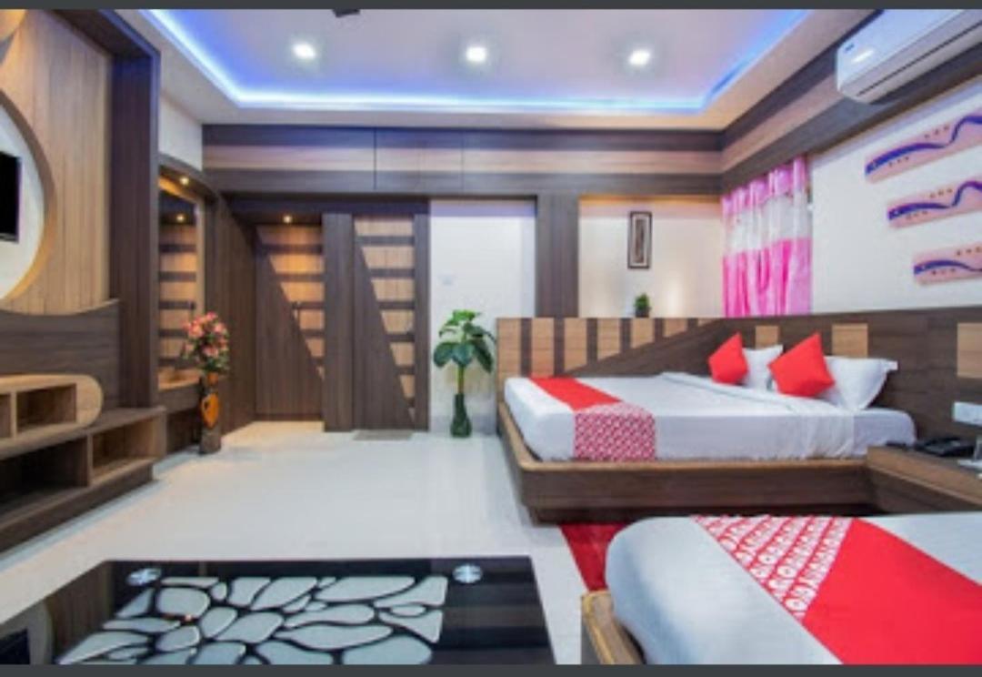 Hotel Janvi Interntaional Inn Музафарпур Екстериор снимка